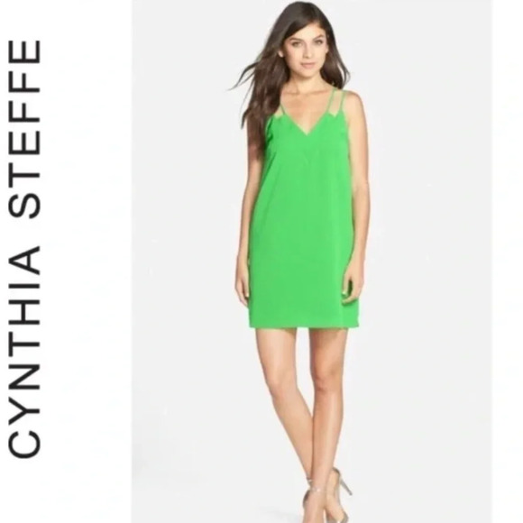 CECE BY CYNTHIA STEFFE NEON GREEN DRESS SIZE 4 - Picture 1 of 10
